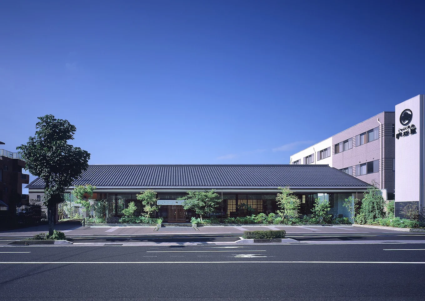 明石屋 薬師店
